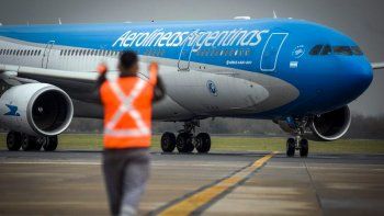 Aerolíneas Argentinas bajó asientos clase ejecutiva para pilotos (APLA) y familiares