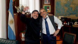 altText(Una ‘mano de Dios’ en el rating para la FM de Guillermo Moreno)}