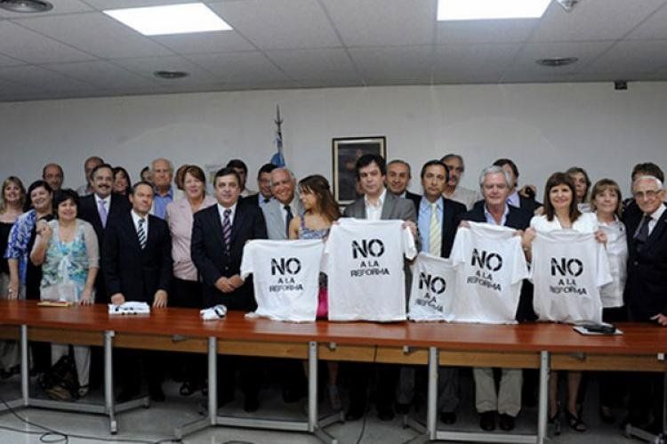 107 diputados firmaron contra la re-re de Cristina.