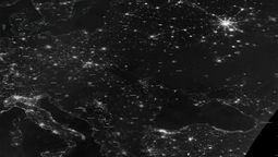 altText(Hasta Kiev está a oscuras: Ucrania sin energía eléctrica)}