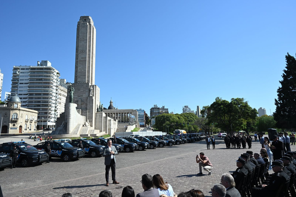 El acto fue encabezado por el ministro de Justicia y Seguridad, Pablo Cococcioni. El acto fue encabezado por el ministro de Justicia y Seguridad, Pablo Cococcioni.