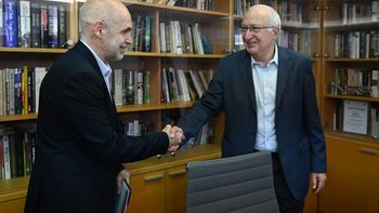 Israel es un caso que evalúa Horacio Rodríguez Larreta, aquí con Rodriguez Larreta visitó a Manuel Trajtenberg. Israel es un caso que evalúa Horacio Rodríguez Larreta, aquí con Rodriguez Larreta visitó a Manuel Trajtenberg.