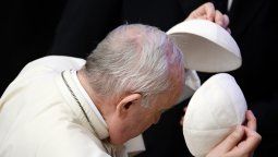 altText(Volodymyr Zelensky pidió la mediación del papa Francisco)}