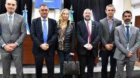 Karina Milei y parte del Clan Menem. Karina Milei y parte del Clan Menem.