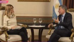 altText(Macri, un salvavidas de plomo: Dejó a Canosa fuera del podio del rating)}