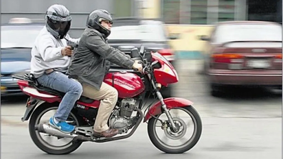 Laferrere: motochorros mataron a una mujer y balearon a su hermana policía para robarles