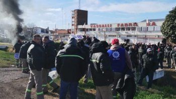 Vassalli al borde del abismo: Entre el temor al cierre y una mínima expectativa