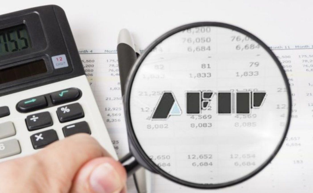 AFIP controla. AFIP controla.