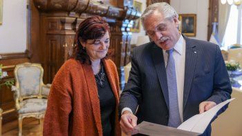 Kelly Olmos, ministra de Trabajo, a favor de la reducción de la jornada laboral. Kelly Olmos, ministra de Trabajo, a favor de la reducción de la jornada laboral.