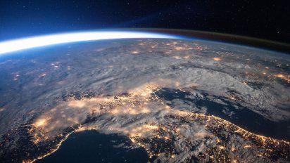 Por el Sistema Solar: Así se ve la Tierra desde el espacio