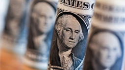 YPF importa combustibles para evitar el desabastecimiento, pero hay una disputa por los dólares para pagar a los proveedores.