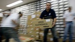 altText(Con datos económicos, Jair Bolsonaro intenta descontar)}
