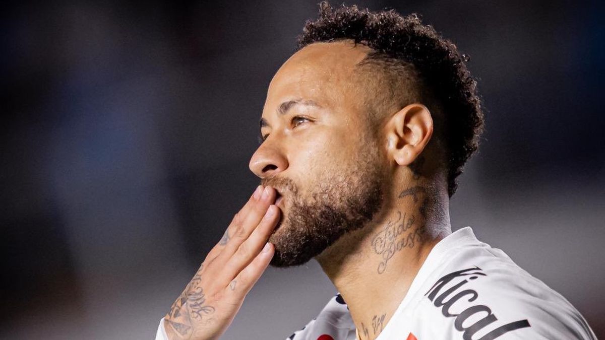 Neymar, crack dentro y fuera de la cancha Neymar, crack dentro y fuera de la cancha