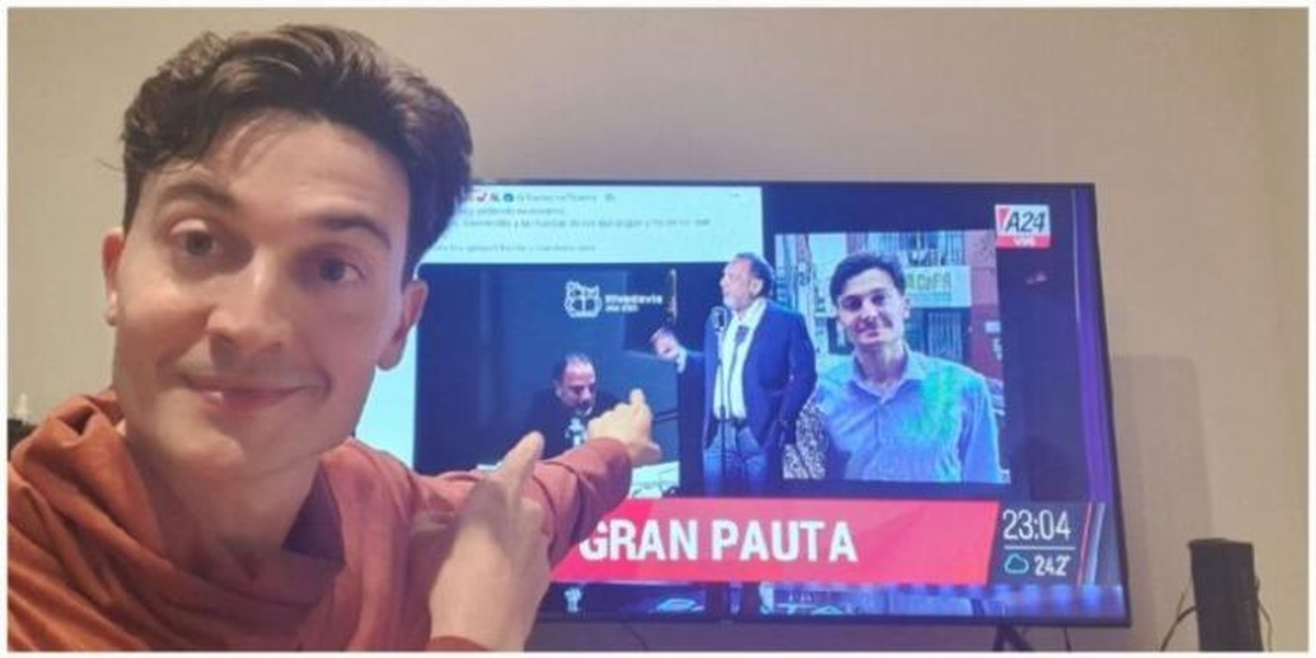 El influencer libertario Esteban Glavinich fue denunciado en Rosario por un presunto ataque con gas pimienta a su vecina durante una mudanza en un edificio de avenida Pellegrini. Foto: X El influencer libertario Esteban Glavinich fue denunciado en Rosario por un presunto ataque con gas pimienta a su vecina durante una mudanza en un edificio de avenida Pellegrini. Foto: X