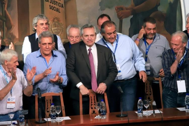 Alberto Fernández y los Gordos de la CGT, en la mira.