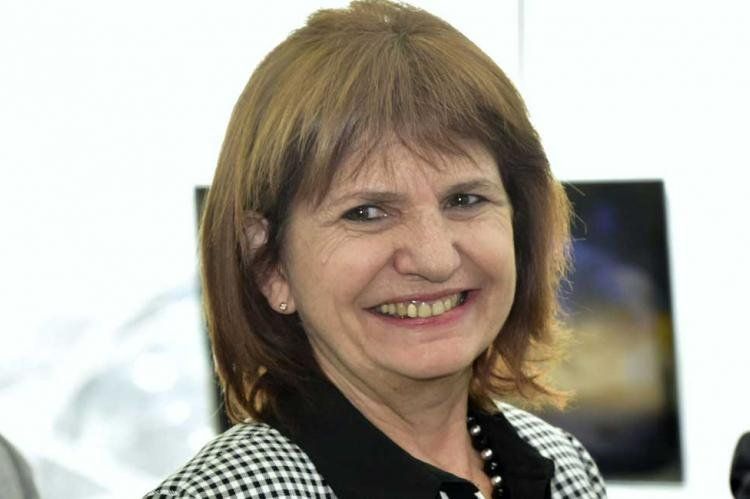 Bullrich reponsabilizó a las voces y medios oficialistas que estuvieron detrás de esta persecución a los rugbiers.