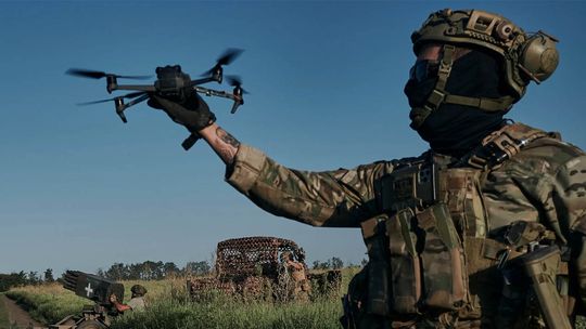 Compra: Los drones son el arma del siglo XXI y el Ejército busca bloquearlos