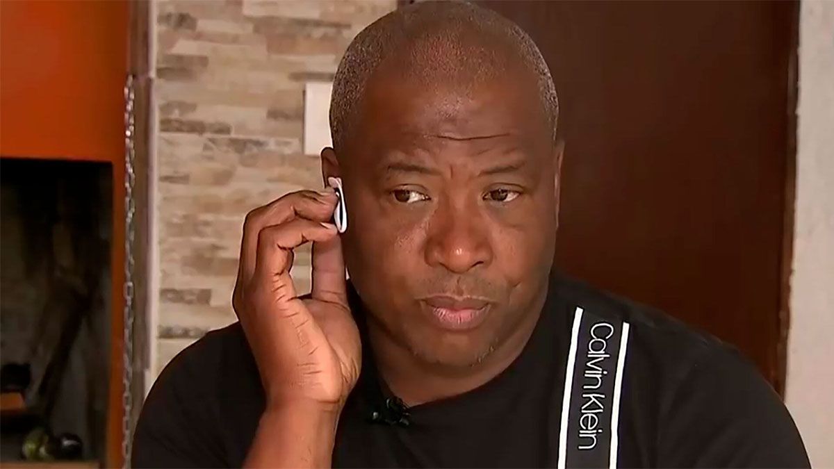 El ex futbolista Richard Morales pronunció duras críticas contra Luis Suárez y denunció una “campaña” para echar a Marcelo Bielsa como DT de la Selección de Uruguay. El ex futbolista Richard Morales pronunció duras críticas contra Luis Suárez y denunció una “campaña” para echar a Marcelo Bielsa como DT de la Selección de Uruguay.