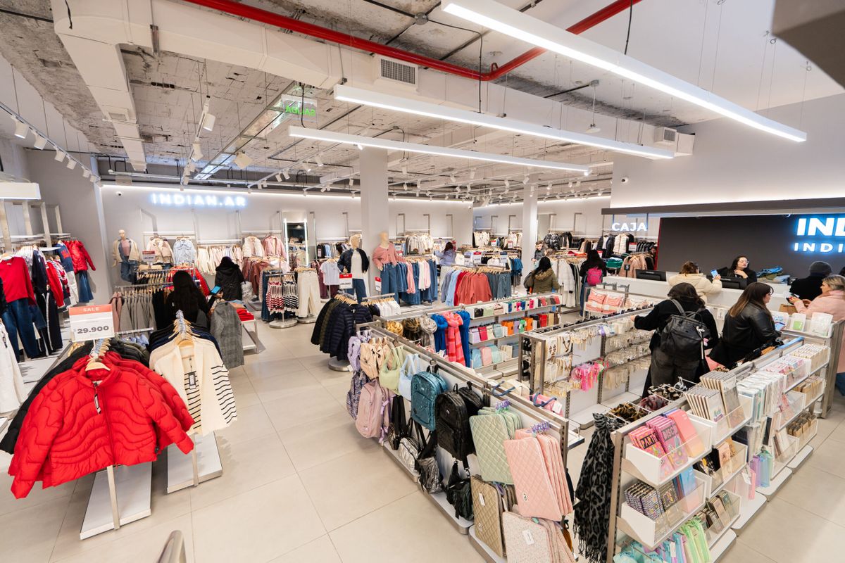 Outlet liquida todo a precios mega baratos: imperdible.