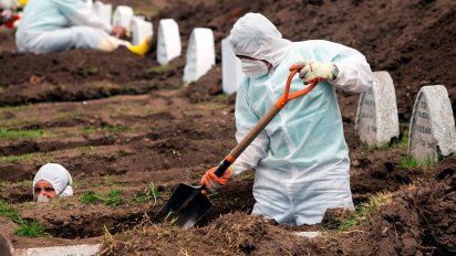 La próxima pandemia podría ser más letal, dice creadora de vacuna AstraZeneca