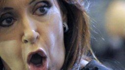 altText(Encuesta: Para el 66%, Cristina pierde el control del Gobierno)}