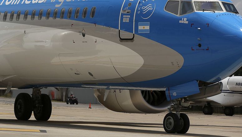 Reprograman vuelos y habrá más paros de controladores aéreos