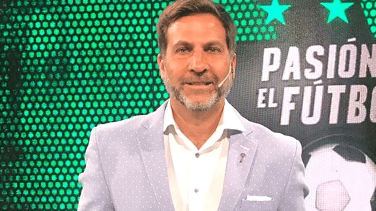 Juan Carlos Toti Pasman criticó a River tras quedar afuera de la Copa Libertadores, decretó el fracaso de Marcelo Gallardo y habló de Martín Demichelis. Juan Carlos Toti Pasman criticó a River tras quedar afuera de la Copa Libertadores, decretó el fracaso de Marcelo Gallardo y habló de Martín Demichelis.