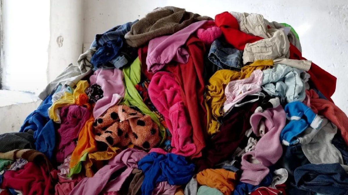 De qué se trata la primera ley anti fast fashion y porqué celebra la industria textil