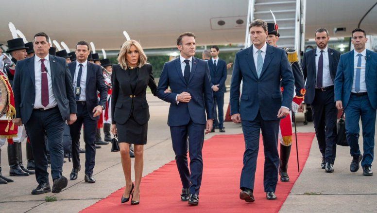 Cachetada y escándalo en Francia por Emmanuel Macron