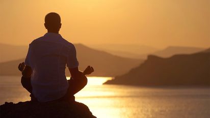 Meditación Trascendental: la técnica creada en los años 50 ¿sirve para algo?