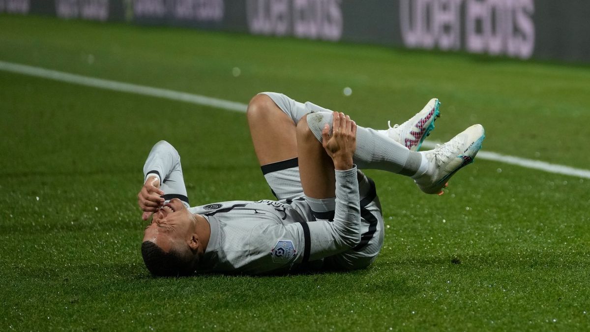 Kylian Mbappé lesionado.