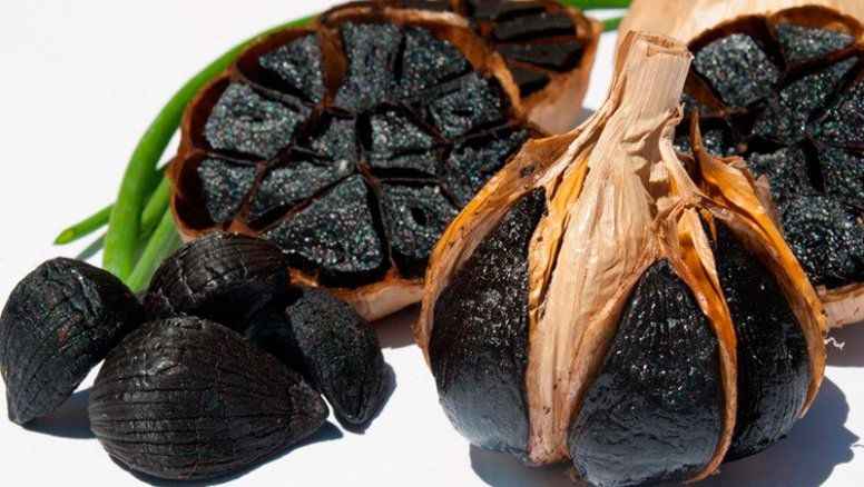 En su lucha contra la mala fama, el ajo negro protege el corazón