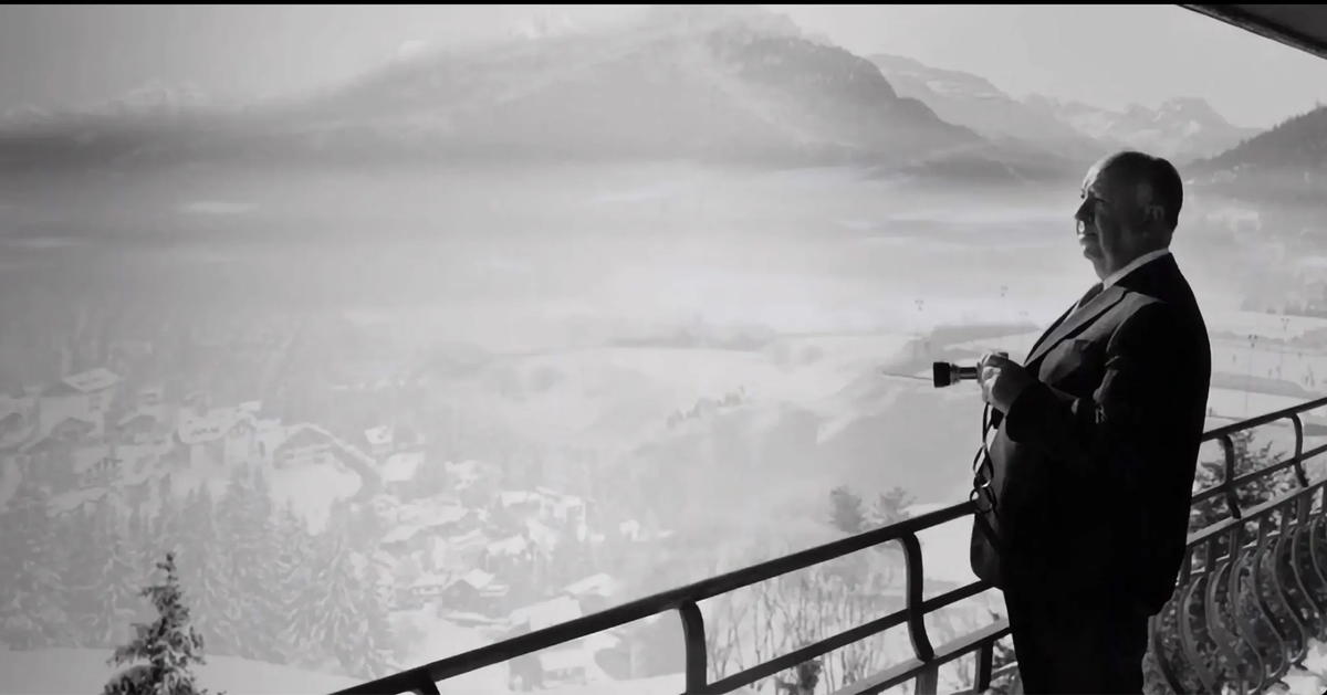 A 125 años de su nacimiento, Alfred Hitchcock sigue siendo "el Maradona del cine", un genio que cambió las reglas del juego y cuyo impacto perdura hasta nuestros días. A 125 años de su nacimiento, Alfred Hitchcock sigue siendo "el Maradona del cine", un genio que cambió las reglas del juego y cuyo impacto perdura hasta nuestros días.