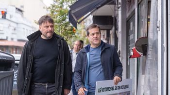 Los candidatos de Fuerza Patria caminaron dos comunas de la ciudad. Los candidatos de Fuerza Patria caminaron dos comunas de la ciudad.