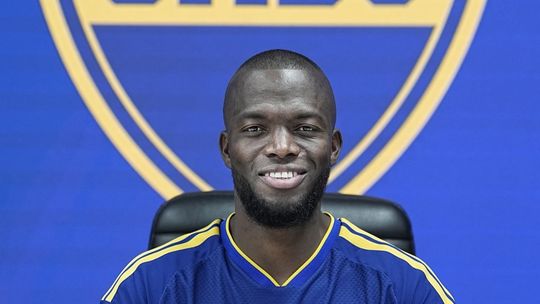 Enner Valencia tuvo su debut oficial en Boca