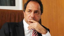 altText(Scioli también espera a Cristina)}