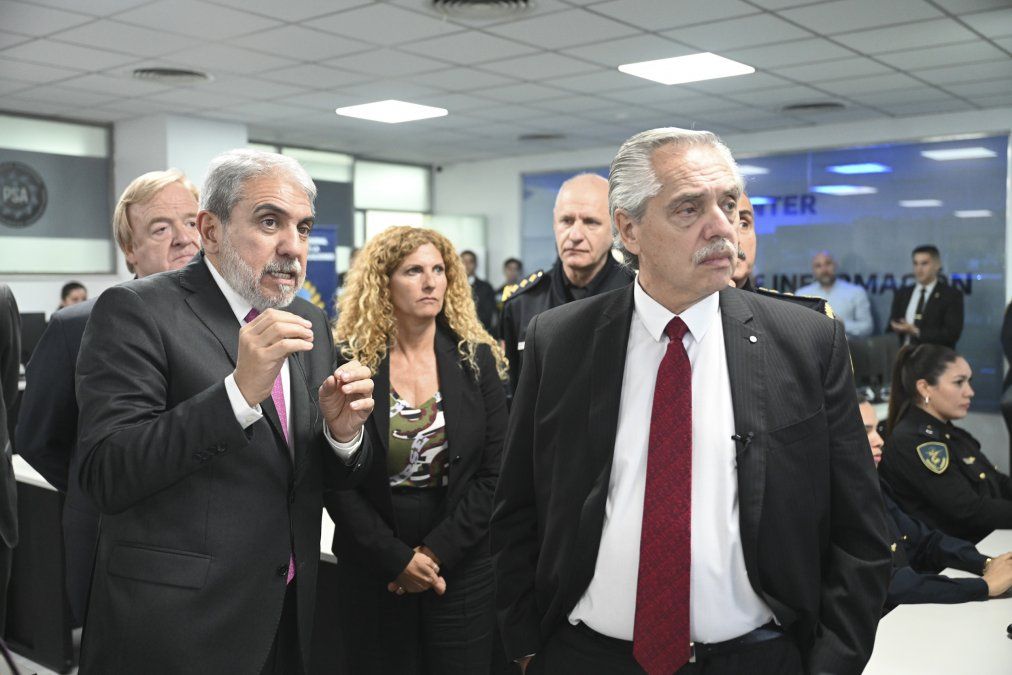 Aníbal Fernández defendió al Presidente, cuestionado en el comunicado del PJPBA y recordó que el kirchnerimso y Massa son parte del mismo gobierno.