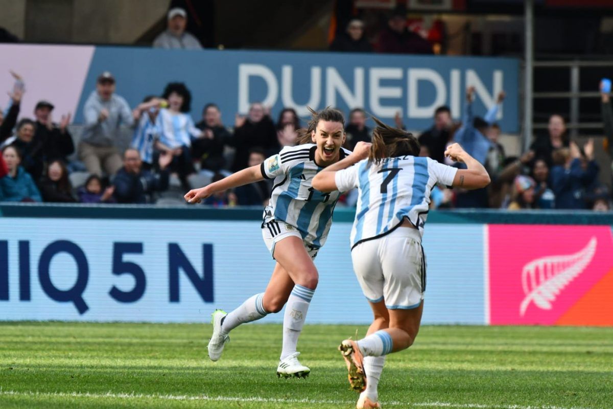 El partido alcanzó los 12,3 puntos de rating en la TV Pública, cifra máxima para el fútbol femenino del país.