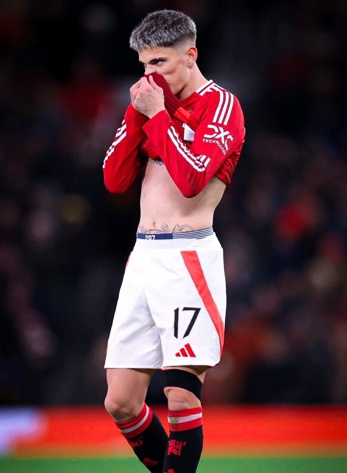 Alejandro Granacho no pudo levantar la Europa League y se fue muy angustiado. Alejandro Granacho no pudo levantar la Europa League y se fue muy angustiado.