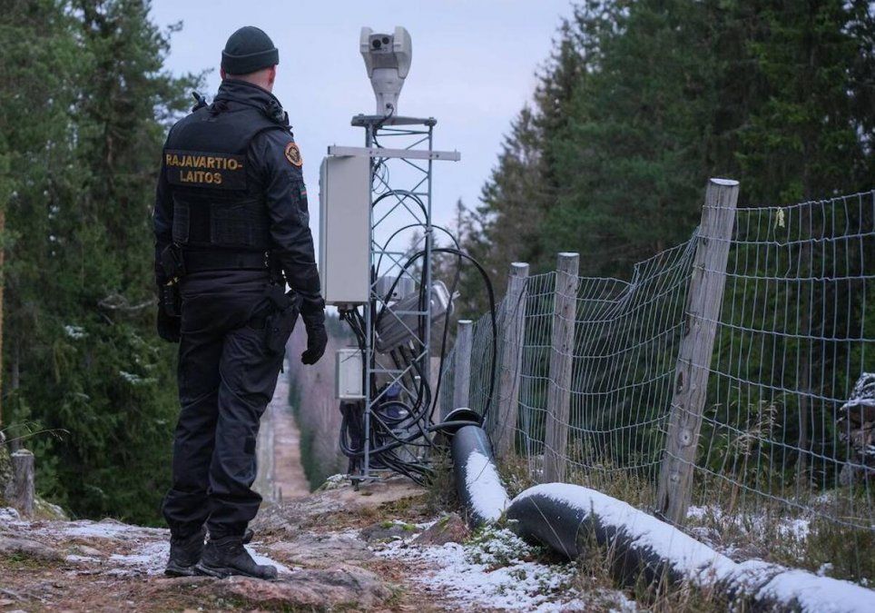 Aumenta la tensión entre Rusia y la OTAN por el más urgente de los problemas para la UE: la inmigración ilegal.