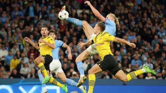 Manchester City y Borussia Dortmund se enfrentan por la 4º fecha de la Champions League. Manchester City y Borussia Dortmund se enfrentan por la 4º fecha de la Champions League.