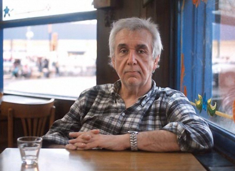 Artemio López y su versión del escrache a Diego Luciani, desmentida por el dueño del restaurante.