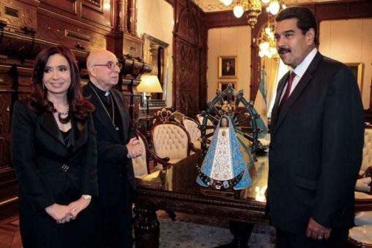 La Presidenta junto a Nicolás Maduro