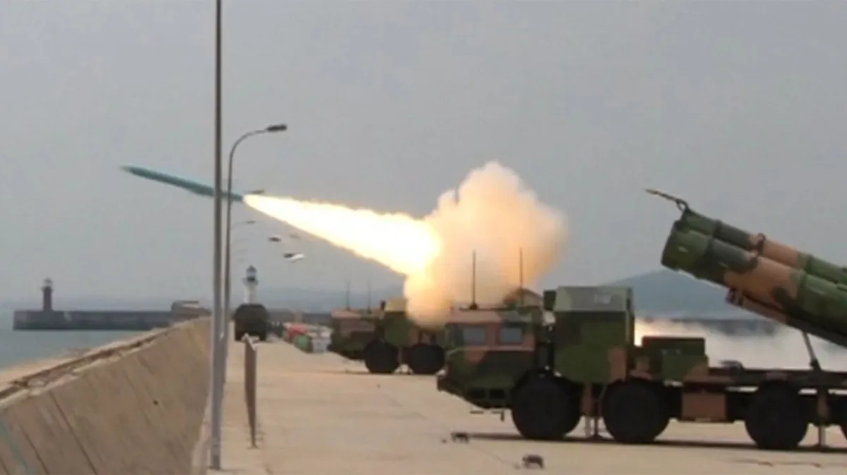 Inminente choque militar entre Estados Unidos y China en Taiwán.