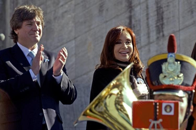 20/06/2013: La presidenta Cristina Kirchner junto al vicepresidente Amado Boudou durante el homenaje al creador de la bandera general Manuel Belgrano, en el historico Monumento Nacional erguido en la costanera del rio Parana, al cumplirse 193 anos de la m