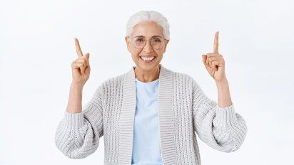 Este ejercicio mejora el cerebro de adultos mayores por varios años