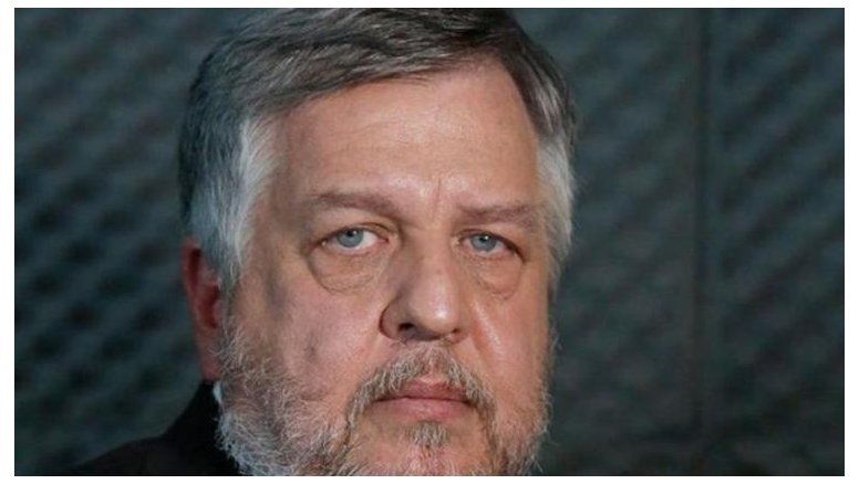 D'Alessio Superstar mientras preparan recepción a Stornelli en Dolores