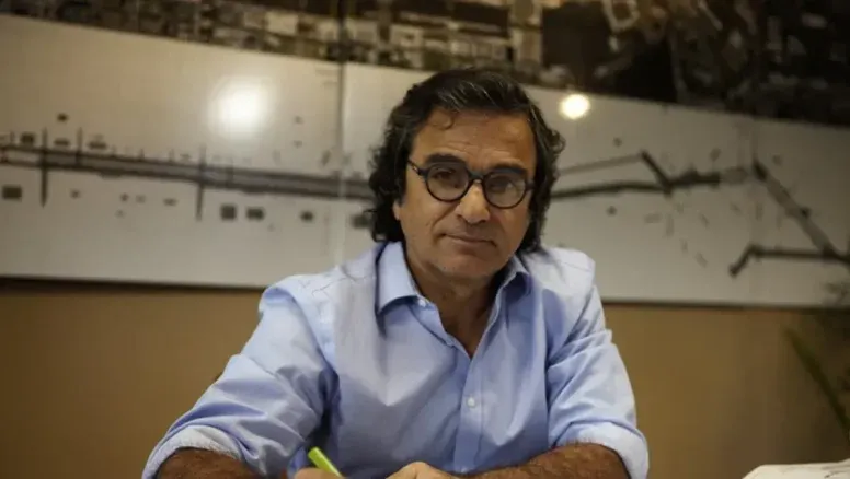Carlos Frugoni admitió que no declaró 7 propiedades en Miami: 