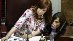 altText(JxC le mostró a Cristina que no tiene 2/3 para Rafecas...por ahora)}