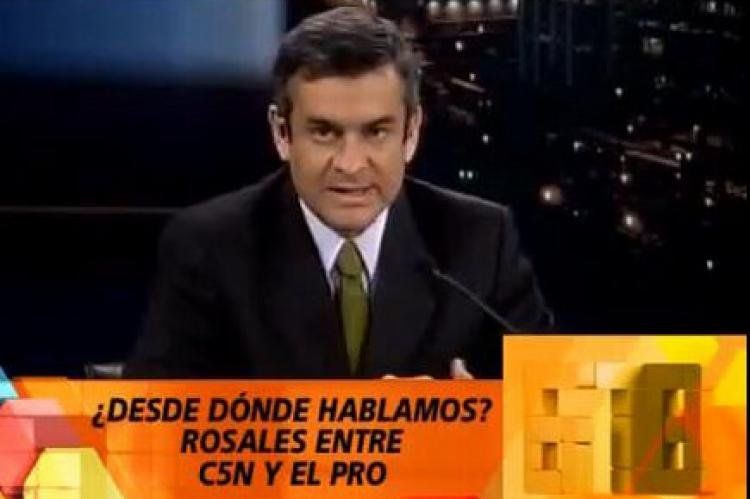 Imagen de la pantalla de Canal 7 cuando el programa 678 cuestionó al periodista Luis Rosales, y casi decidió su despido de C5N.